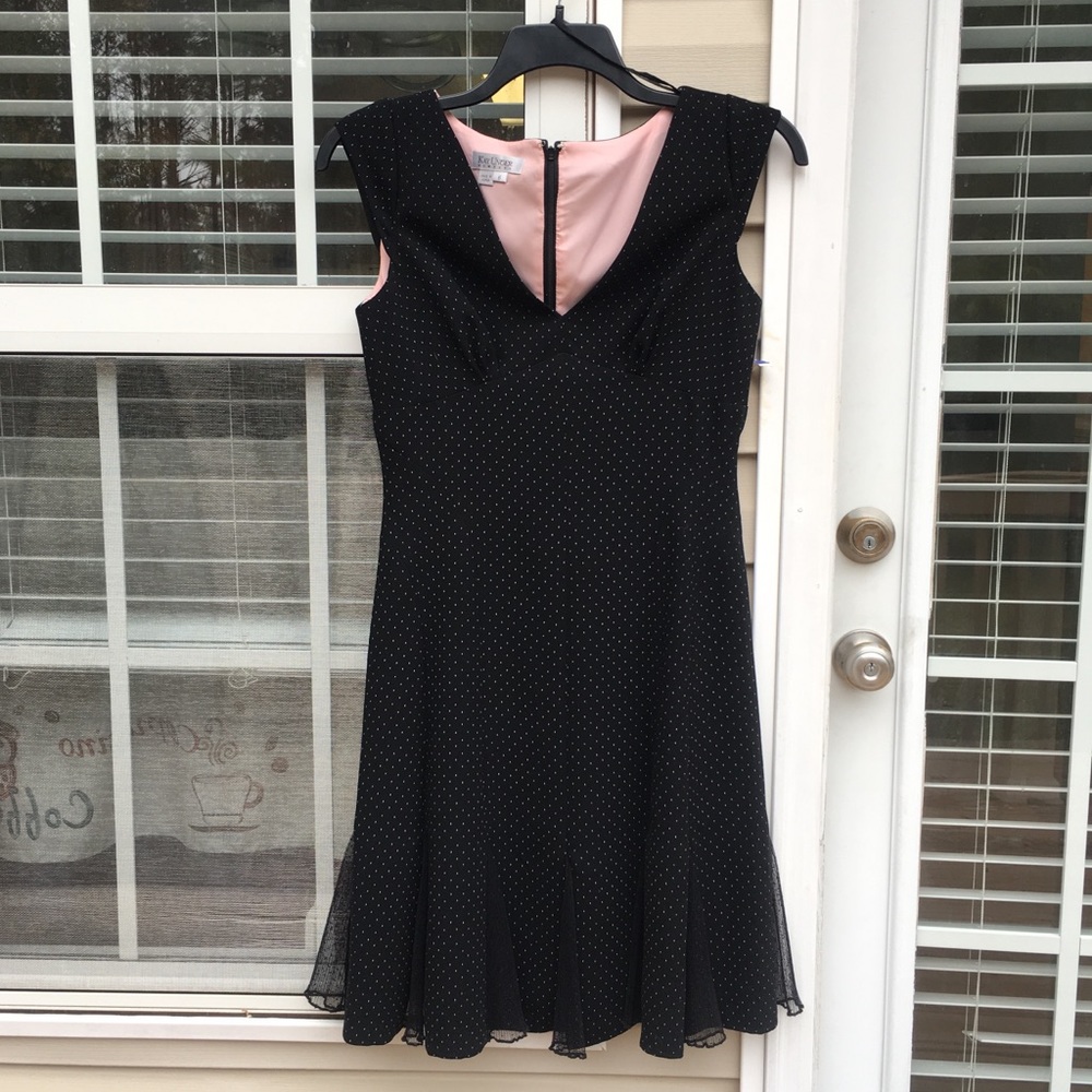 Kay Unger black and white fit and flare NWT